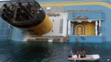 Capsized cruise ship